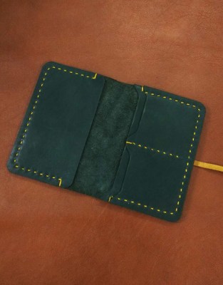 MiniWallet_PassportCover_BottleGreen_8