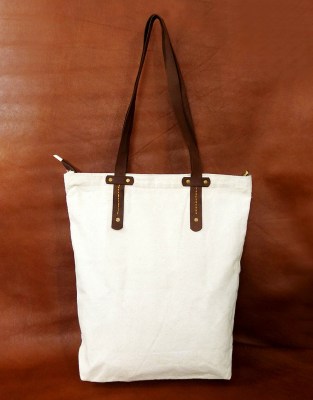 Tote_Offwhite_013